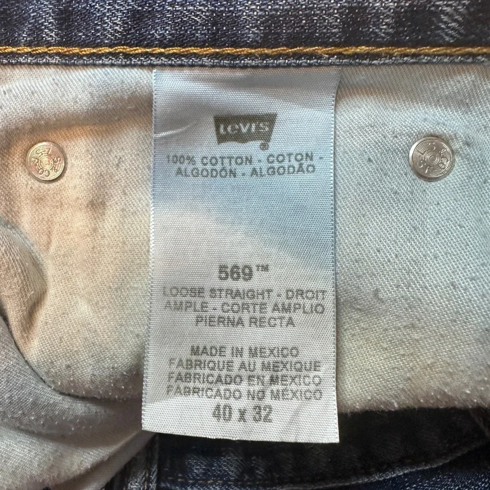 Vintage Levi's‎ 569 Denim Shorts Men 40 Blue Loose Straight Cut Off Jorts Y2K